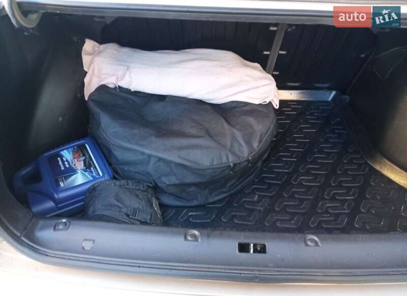 Седан ЗАЗ Sens 2012 в Киеве