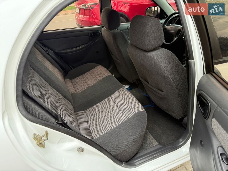 Седан ЗАЗ Sens 2015 в Могилев-Подольске