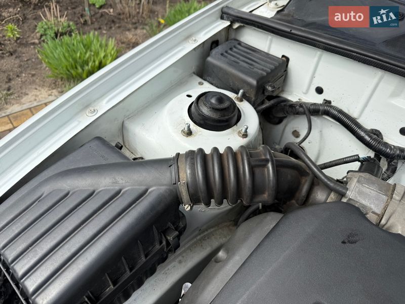 Седан ЗАЗ Sens 2015 в Могилев-Подольске