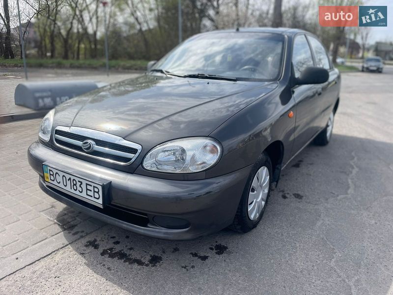 Седан ЗАЗ Sens 2012 в Львові