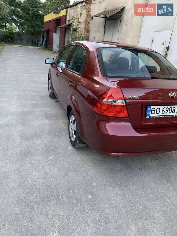 Седан ЗАЗ Vida 2014 в Тернополе