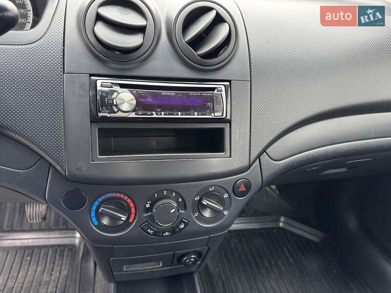 Хетчбек ЗАЗ Vida 2012 в Запоріжжі