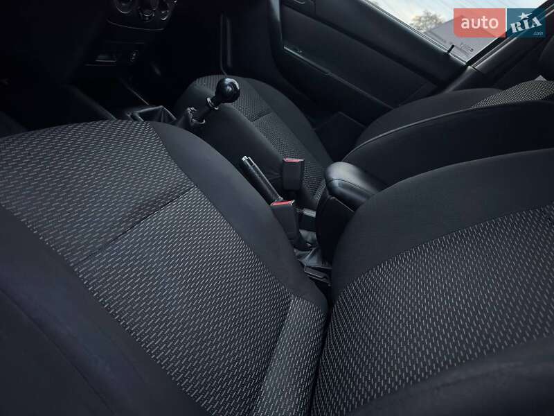 Седан ЗАЗ Vida 2015 в Охтирці