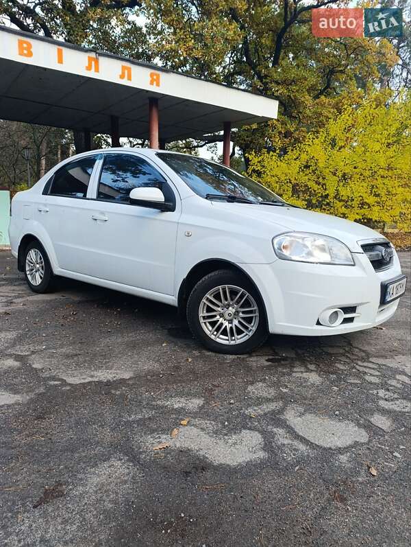 Седан ЗАЗ Vida 2013 в Первомайську