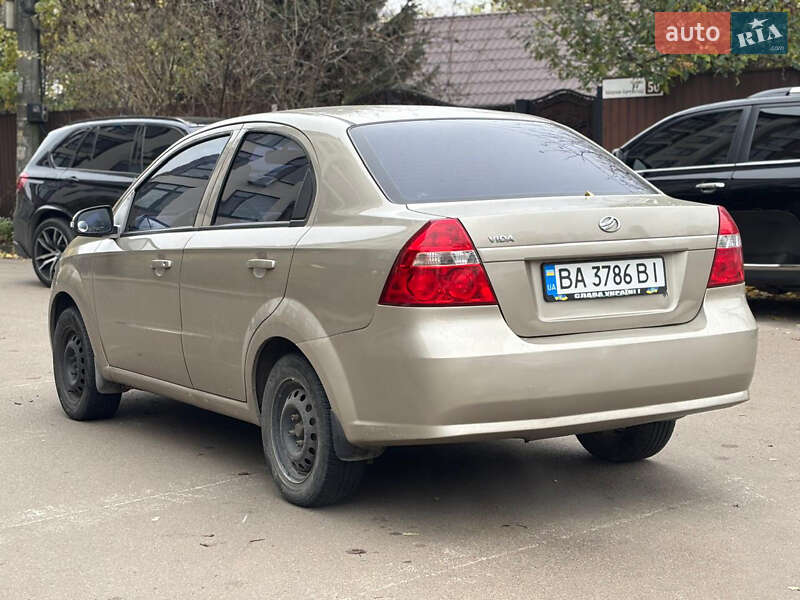 Седан ЗАЗ Vida 2014 в Києві фото 2 Седан ЗАЗ Vida 2014 в Києві