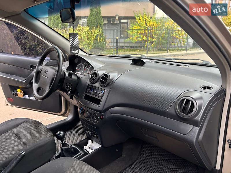 Седан ЗАЗ Vida 2014 в Києві фото 12 Седан ЗАЗ Vida 2014 в Києві