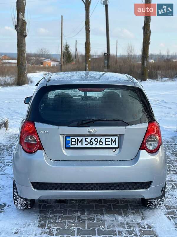 Хэтчбек ЗАЗ Vida 2013 в Тростянце