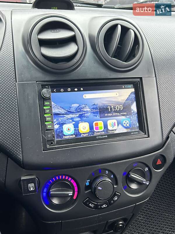 Хэтчбек ЗАЗ Vida 2013 в Сумах