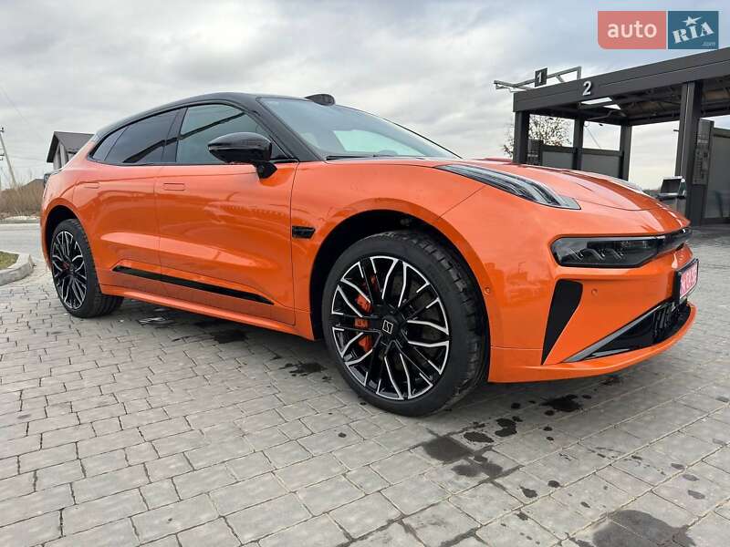 Внедорожник / Кроссовер Zeekr 001 2024 в Ивано-Франковске