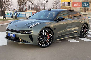 Универсал Zeekr 001 2024 в 