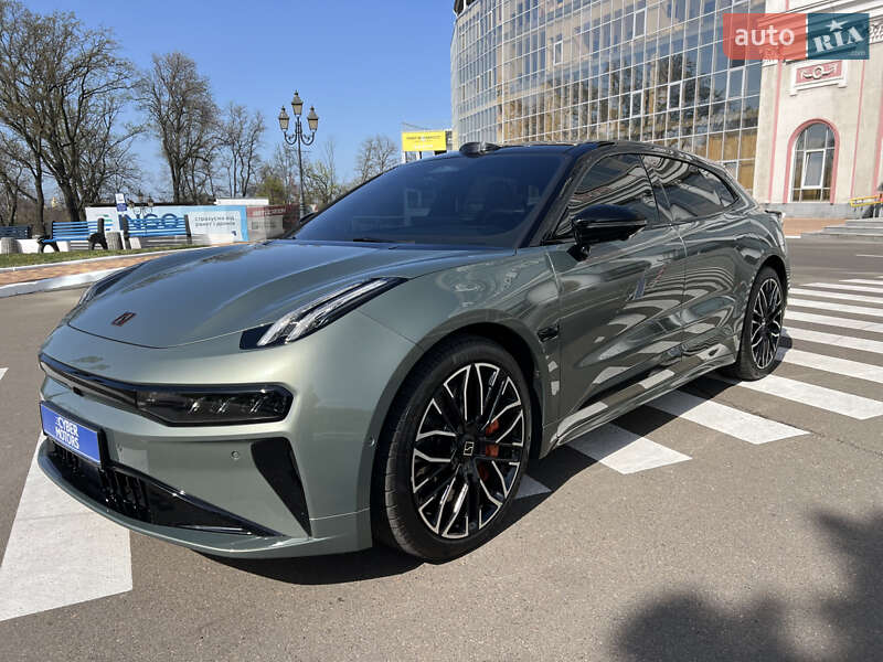 Внедорожник / Кроссовер Zeekr 001 2024 в 