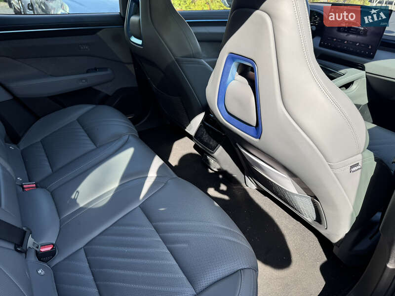 Позашляховик / Кросовер Zeekr 001 2024 в Одесі