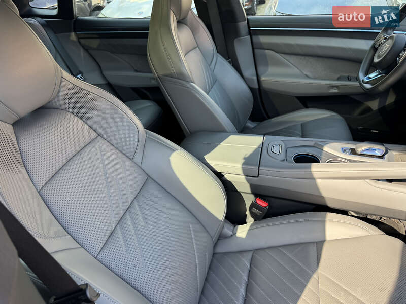 Позашляховик / Кросовер Zeekr 001 2024 в Одесі