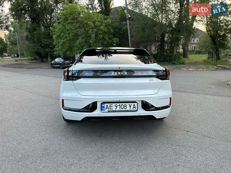Внедорожник / Кроссовер Zeekr 001 2023 в Киеве