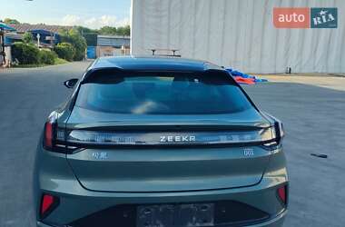 Внедорожник / Кроссовер Zeekr 001 2025 в 