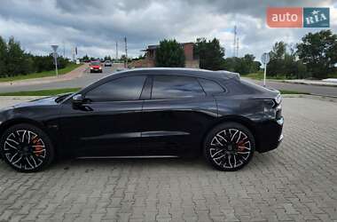 Позашляховик / Кросовер Zeekr 001 2024 в Києві