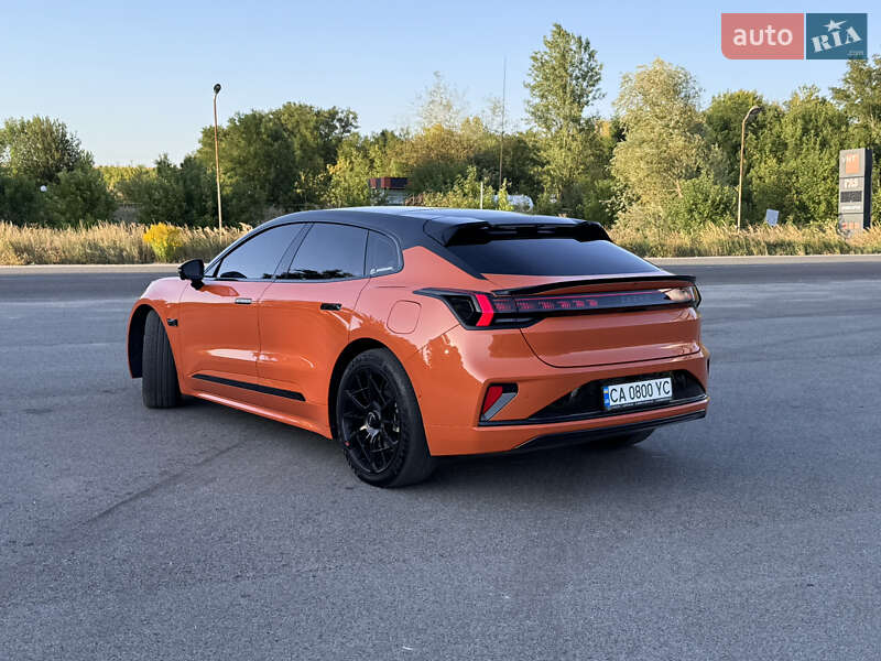 Позашляховик / Кросовер Zeekr 001 2024 в Звенигородці