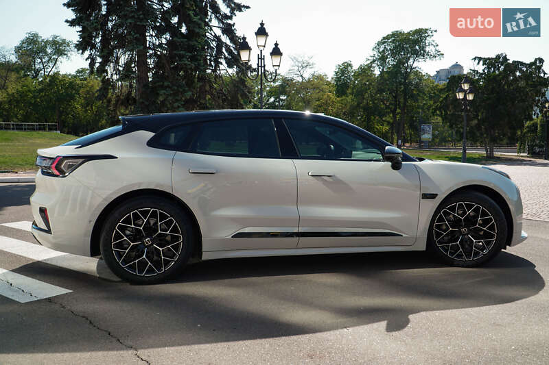 Внедорожник / Кроссовер Zeekr 001 2025 в Одессе