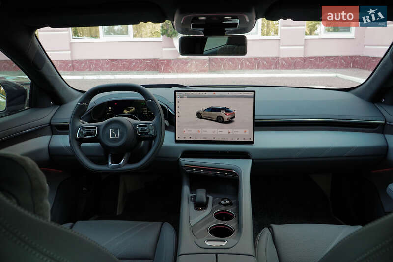 Внедорожник / Кроссовер Zeekr 001 2025 в Одессе