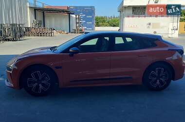 Внедорожник / Кроссовер Zeekr 001 2024 в 