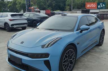 Позашляховик / Кросовер Zeekr 001 2024 в Києві