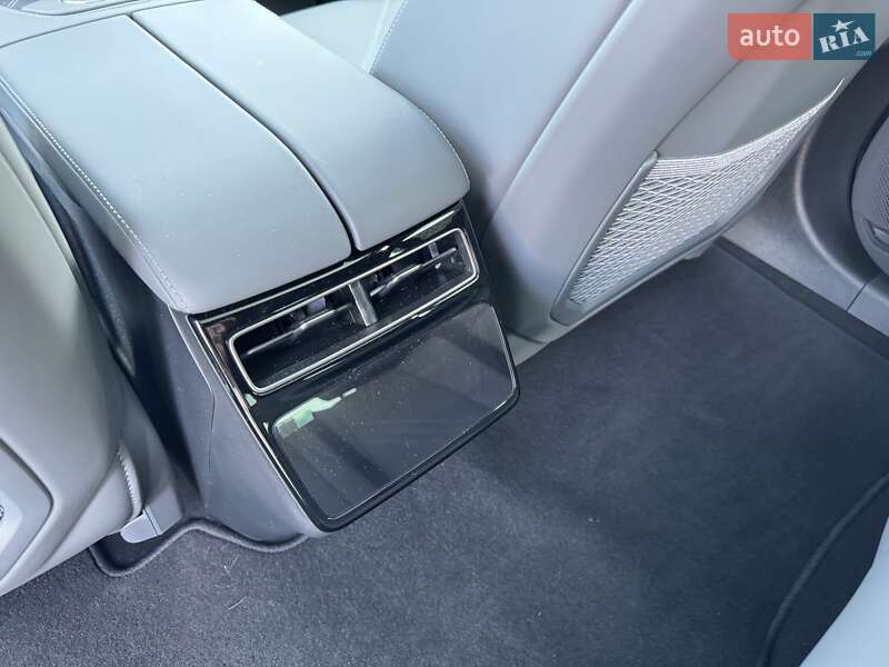 Позашляховик / Кросовер Zeekr 001 2024 в Києві