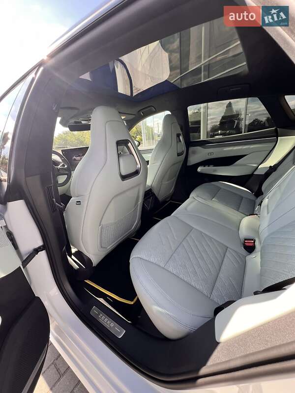 Внедорожник / Кроссовер Zeekr 001 2024 в Днепре