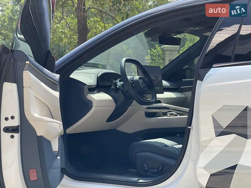 Внедорожник / Кроссовер Zeekr 001 2024 в Одессе