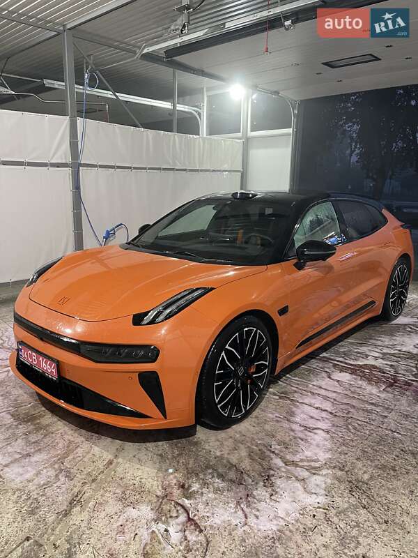 Позашляховик / Кросовер Zeekr 001 2024 в Кролевці