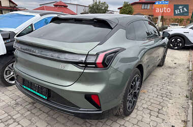 Внедорожник / Кроссовер Zeekr 001 2024 в 