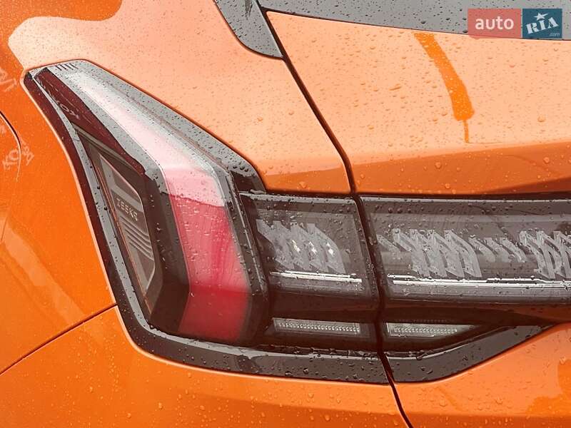 Внедорожник / Кроссовер Zeekr 001 2024 в Киеве