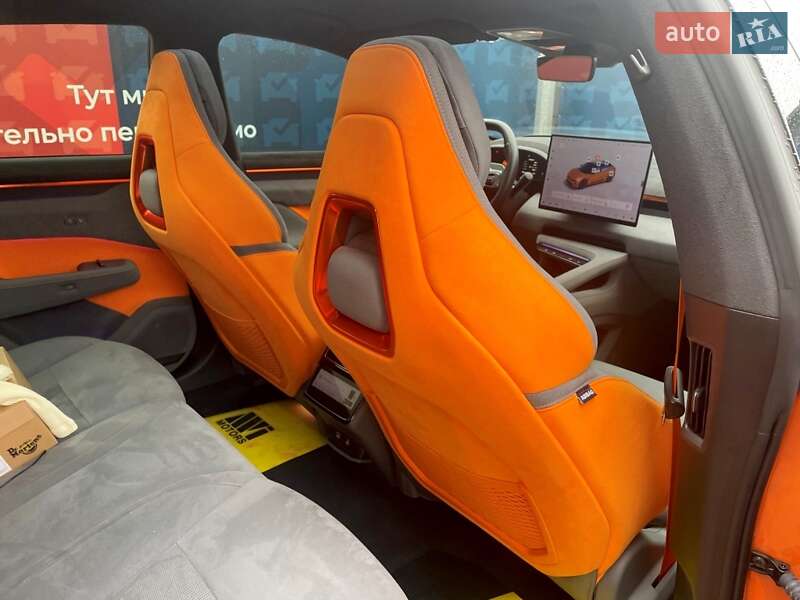 Внедорожник / Кроссовер Zeekr 001 2024 в Киеве