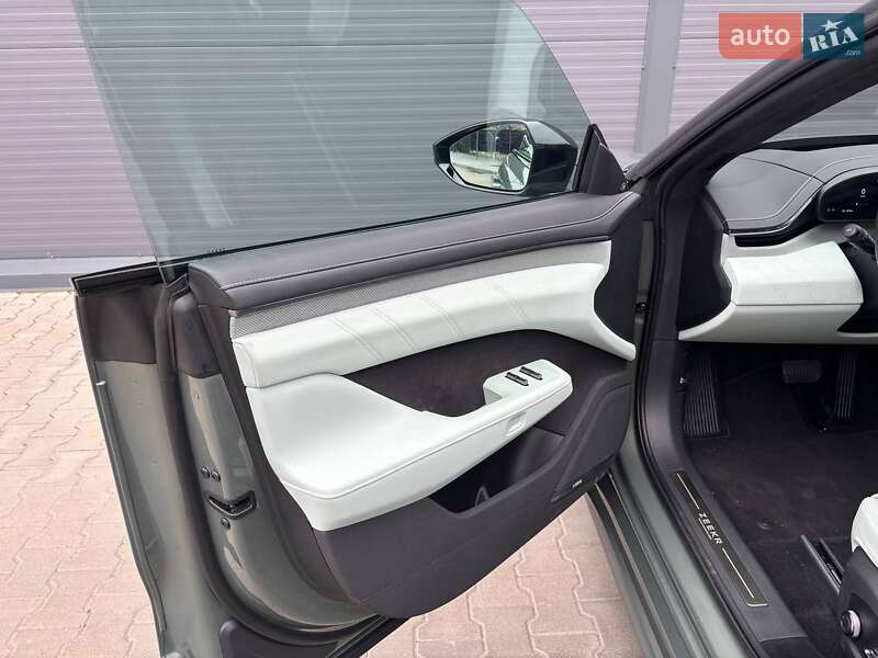 Позашляховик / Кросовер Zeekr 001 2024 в Києві фото 12 Позашляховик / Кросовер Zeekr 001 2024 в Києві