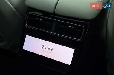 Позашляховик / Кросовер Zeekr 001 2024 в  фото 30 Позашляховик / Кросовер Zeekr 001 2024 в