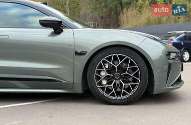 Позашляховик / Кросовер Zeekr 001 2024 в  фото 3 Позашляховик / Кросовер Zeekr 001 2024 в