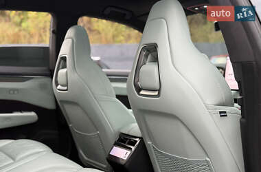 Позашляховик / Кросовер Zeekr 001 2024 в  фото 28 Позашляховик / Кросовер Zeekr 001 2024 в