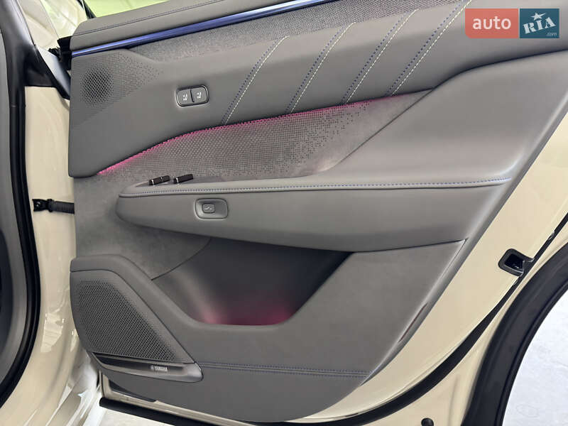 Позашляховик / Кросовер Zeekr 001 2025 в Києві фото 15 Позашляховик / Кросовер Zeekr 001 2025 в Києві