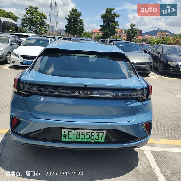 Позашляховик / Кросовер Zeekr 001 2024 в Києві фото 5 Позашляховик / Кросовер Zeekr 001 2024 в Києві
