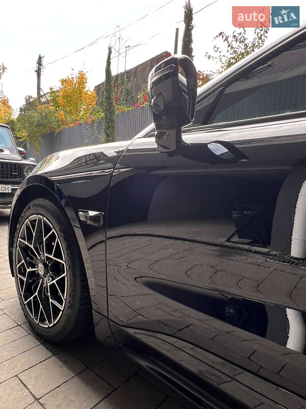 Позашляховик / Кросовер Zeekr 001 2024 в Ужгороді