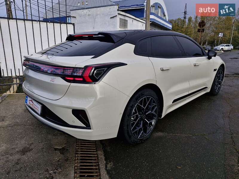 Внедорожник / Кроссовер Zeekr 001 2025 в Николаеве фото 6 Внедорожник / Кроссовер Zeekr 001 2025 в Николаеве