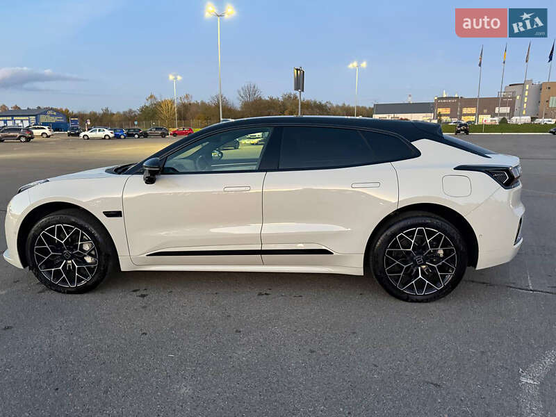 Позашляховик / Кросовер Zeekr 001 2024 в Львові фото 4 Позашляховик / Кросовер Zeekr 001 2024 в Львові