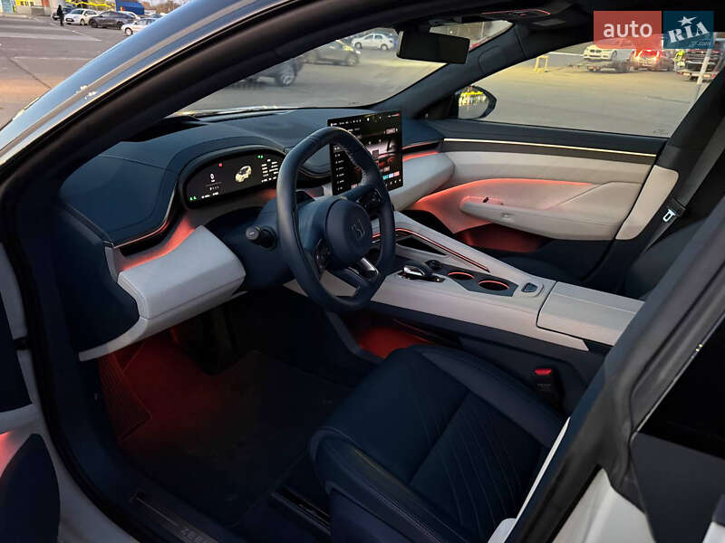 Позашляховик / Кросовер Zeekr 001 2024 в Львові фото 11 Позашляховик / Кросовер Zeekr 001 2024 в Львові