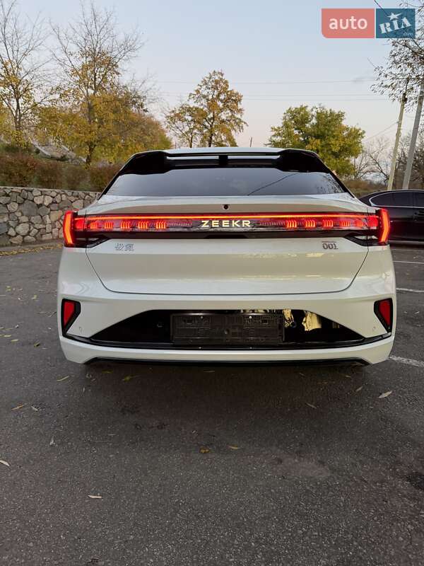 Позашляховик / Кросовер Zeekr 001 2025 в Кропивницькому фото 18 Позашляховик / Кросовер Zeekr 001 2025 в Кропивницькому