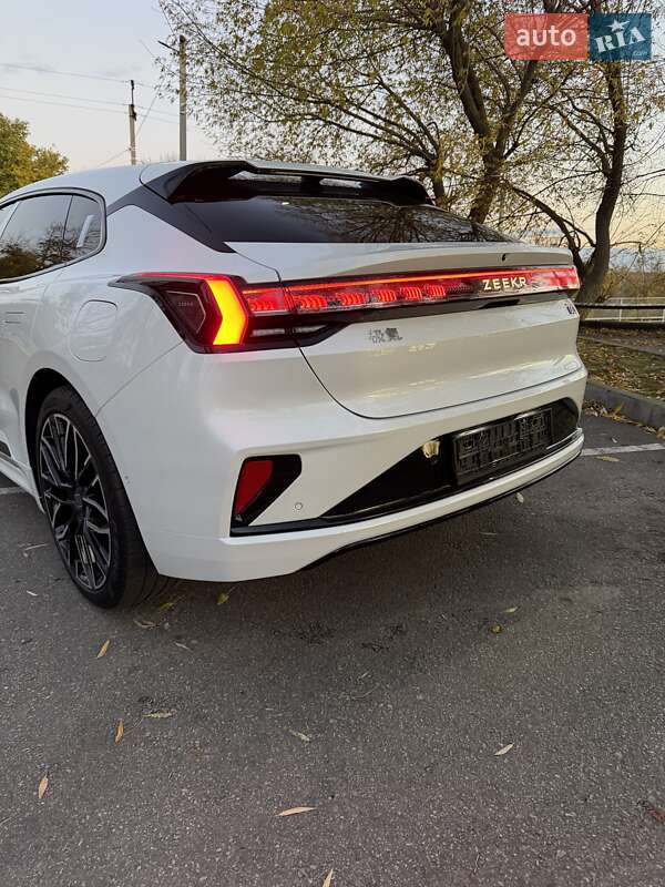 Позашляховик / Кросовер Zeekr 001 2025 в Кропивницькому фото 19 Позашляховик / Кросовер Zeekr 001 2025 в Кропивницькому
