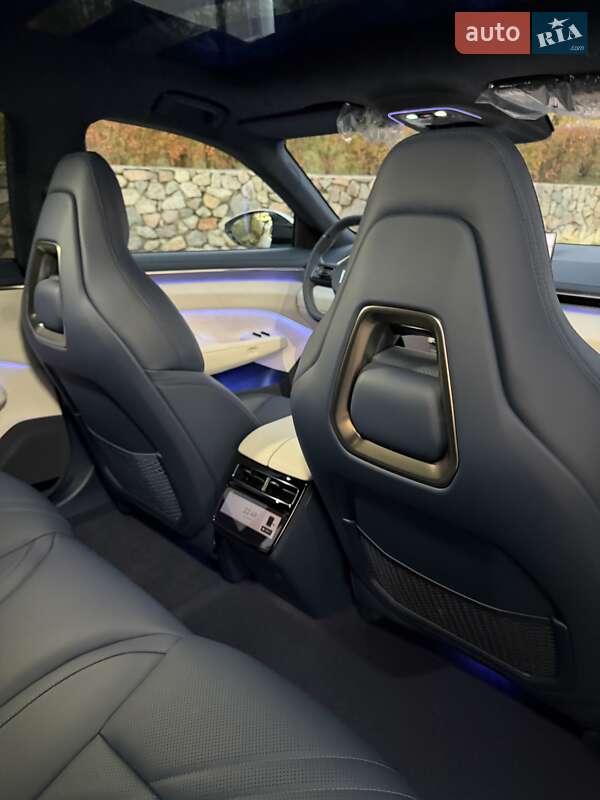 Позашляховик / Кросовер Zeekr 001 2025 в Кропивницькому фото 41 Позашляховик / Кросовер Zeekr 001 2025 в Кропивницькому