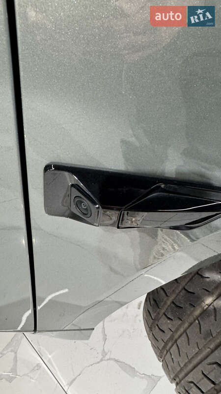 Внедорожник / Кроссовер Zeekr 001 2024 в Киеве