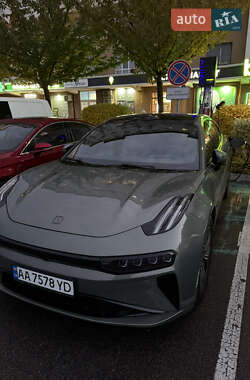 Внедорожник / Кроссовер Zeekr 001 2024 в Киеве