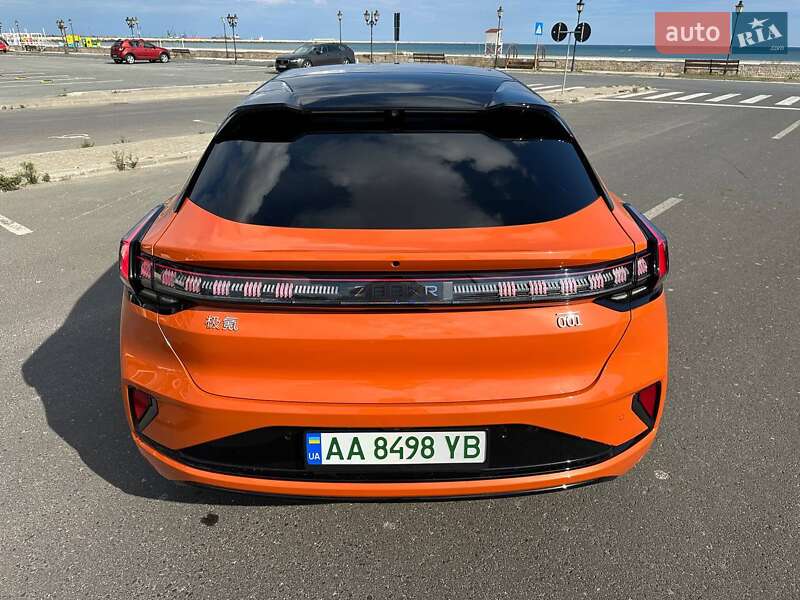 Внедорожник / Кроссовер Zeekr 001 2024 в Николаеве