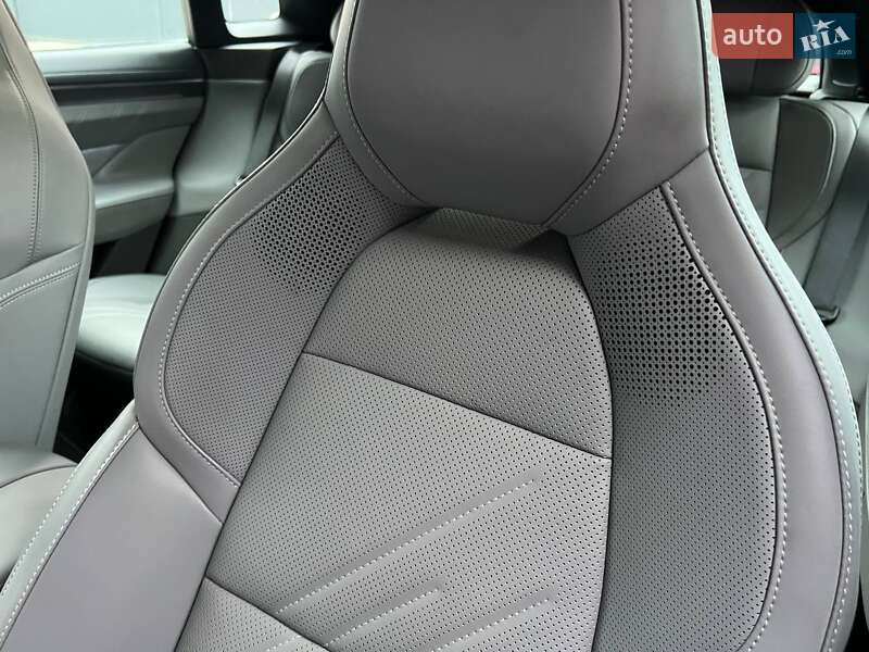 Внедорожник / Кроссовер Zeekr 001 2024 в Киеве