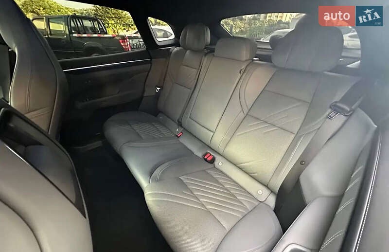 Внедорожник / Кроссовер Zeekr 001 2025 в Киеве